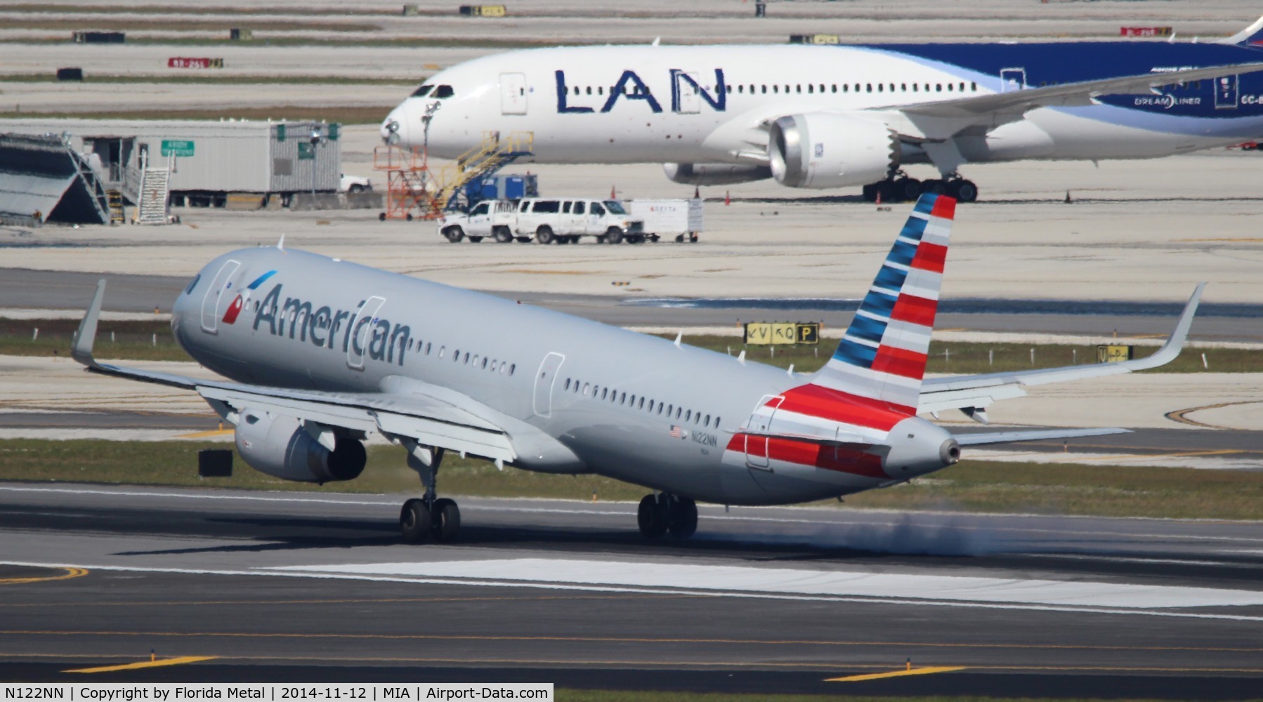 N122NN, 2014 Airbus A321-231 C/N 6252, American