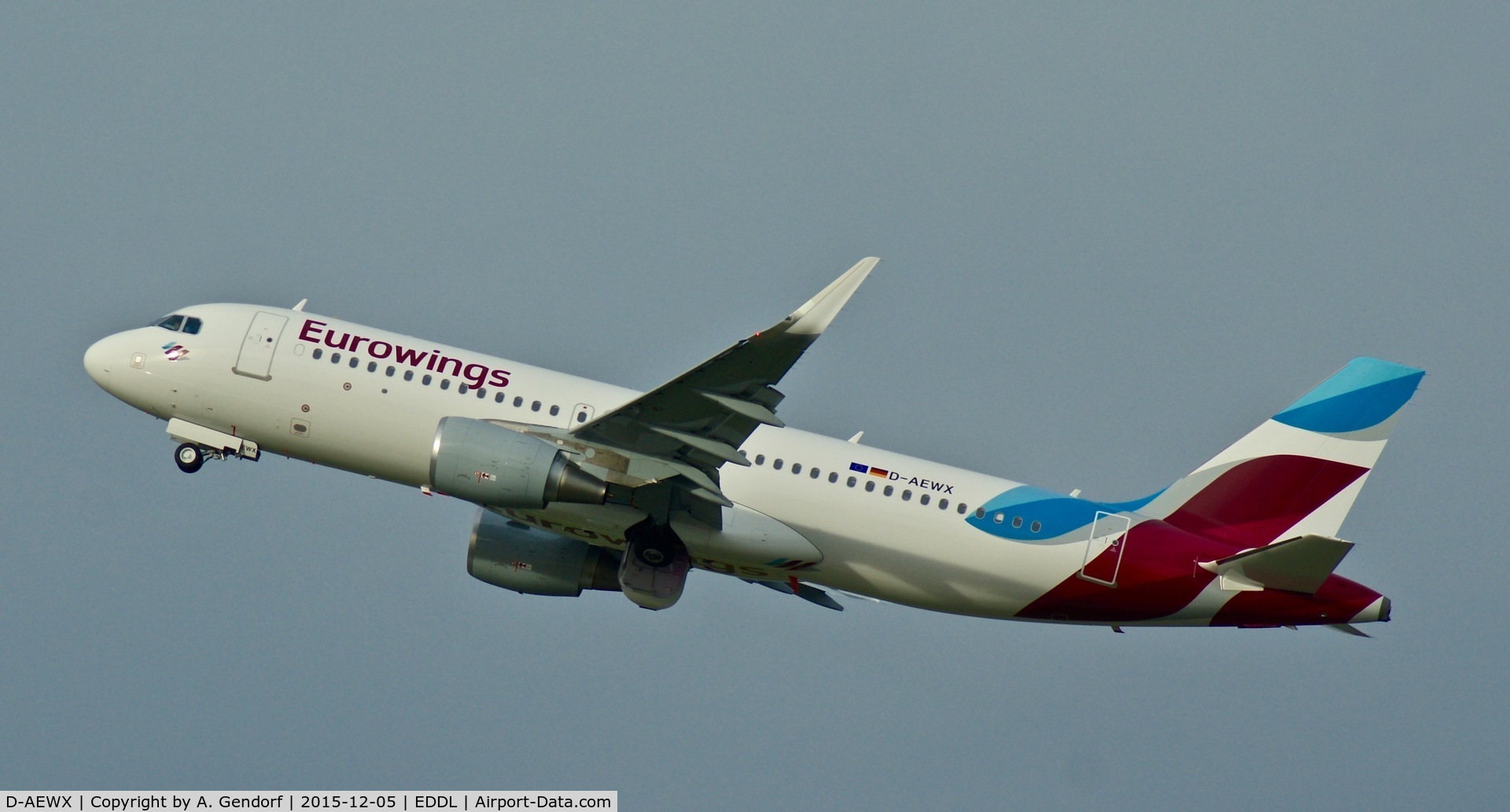 D-AEWX, 2015 Airbus A320-214 C/N 6807, Eurowings, is here climbing out at Düsseldorf Int'l(EDDL)