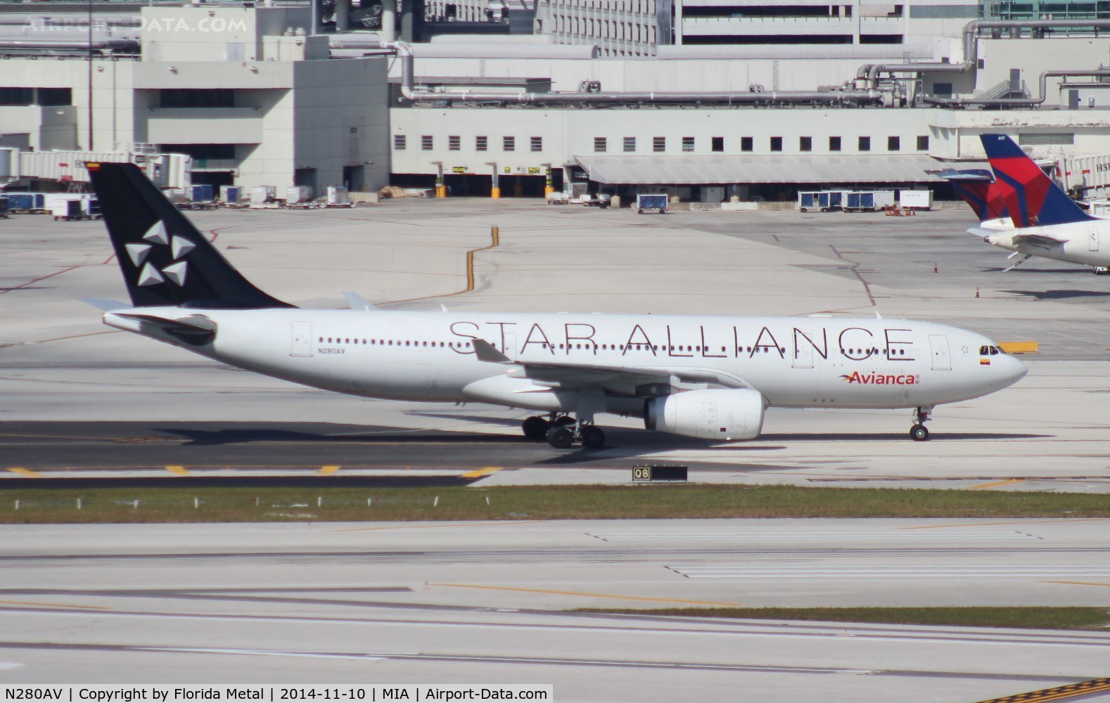 N280AV, 2013 Airbus A330-243 C/N 1400, Avianca Star Alliance