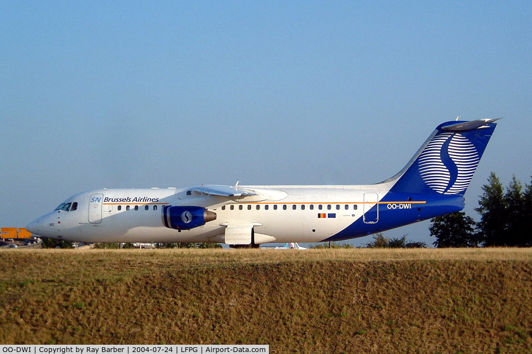 OO-DWI, 1999 British Aerospace Avro 146-RJ100 C/N E3342, BAe 146-RJ100 [E3342] (Brussels Airlines) Paris-Charles De Gaulle~F 24/07/2004