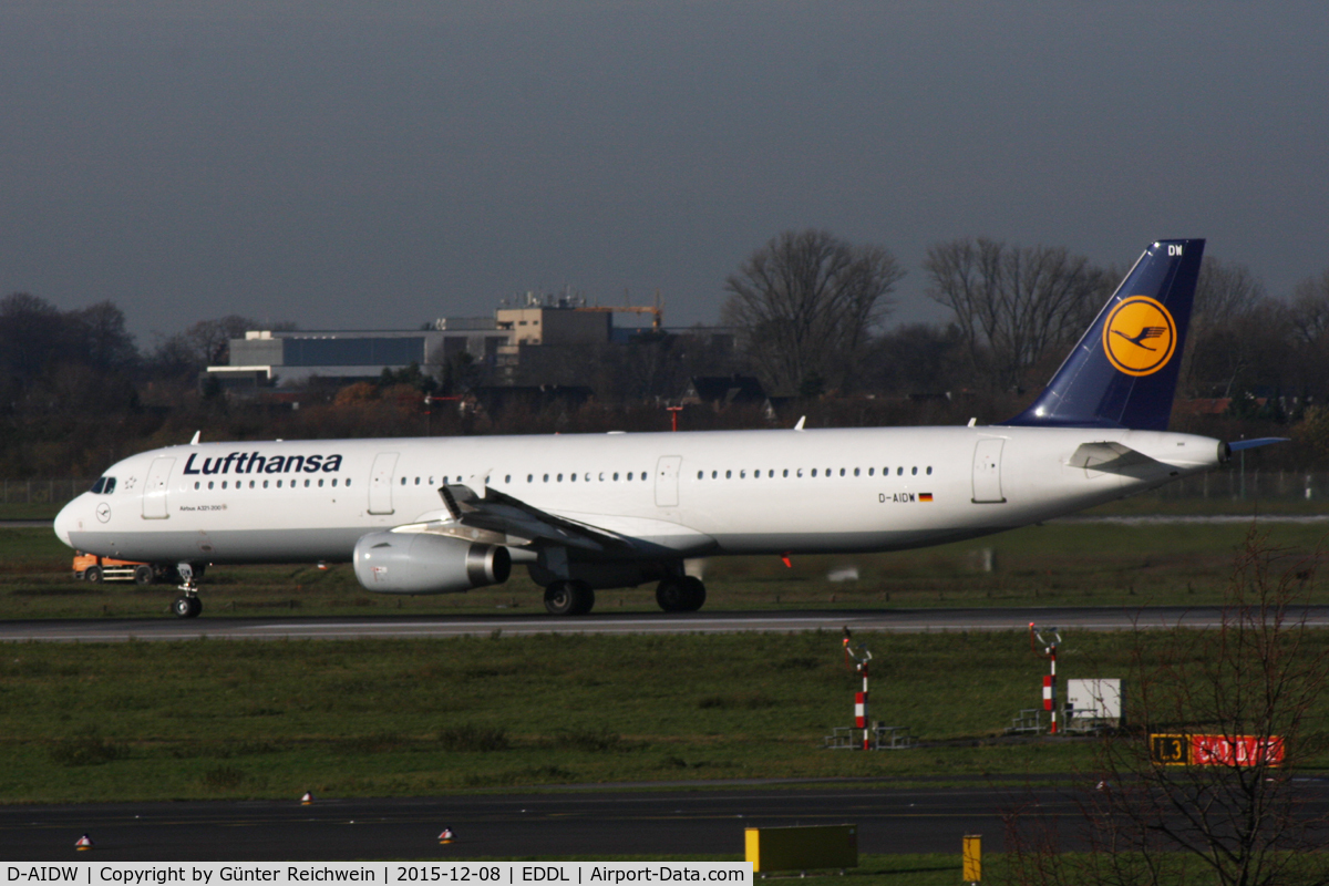 D-AIDW, 2013 Airbus A320-214 C/N 5694, Arriving