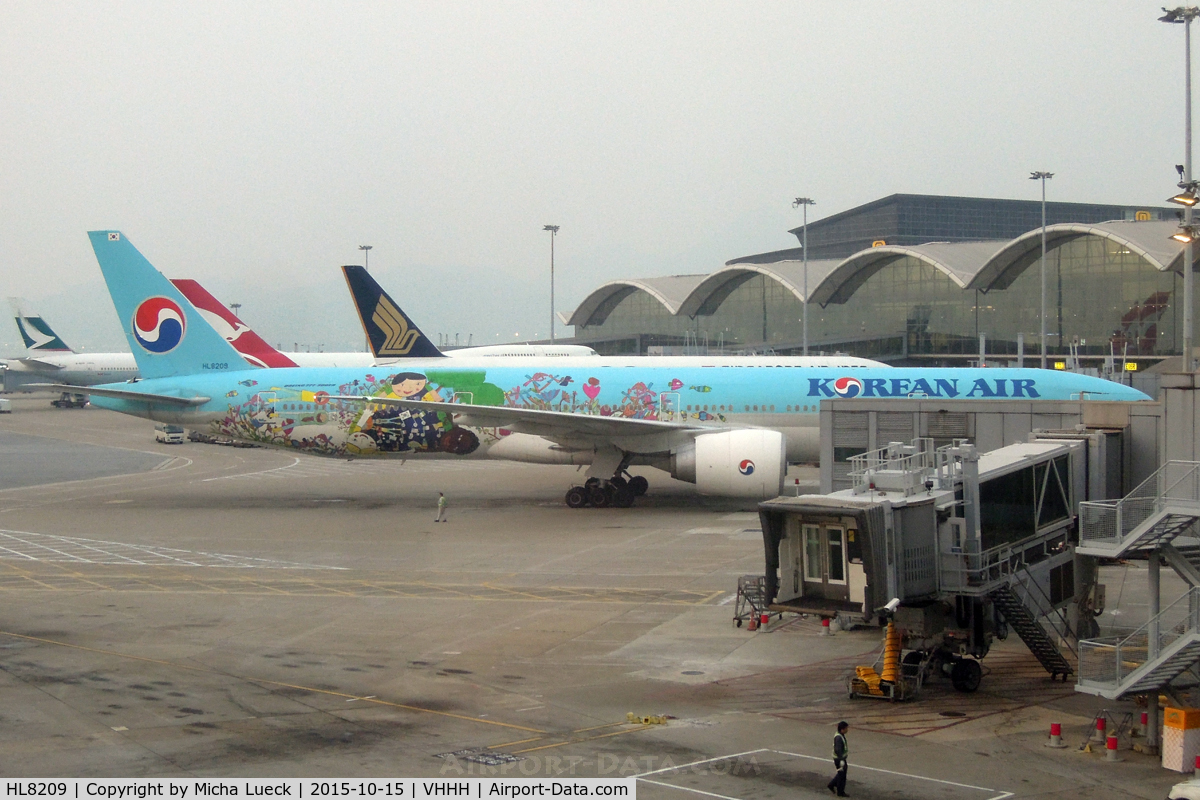 HL8209, 2010 Boeing 777-3B5/ER C/N 37646, Children's Drawing Contest Livery