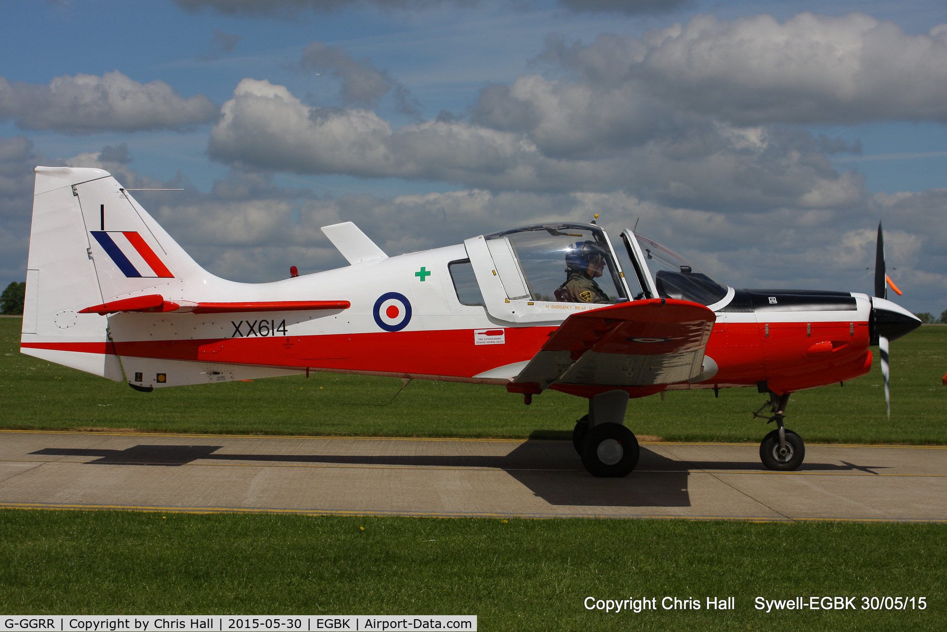 G-GGRR, 1974 Scottish Aviation Bulldog T.1 C/N BH120/272, at Aeroexpo 2015