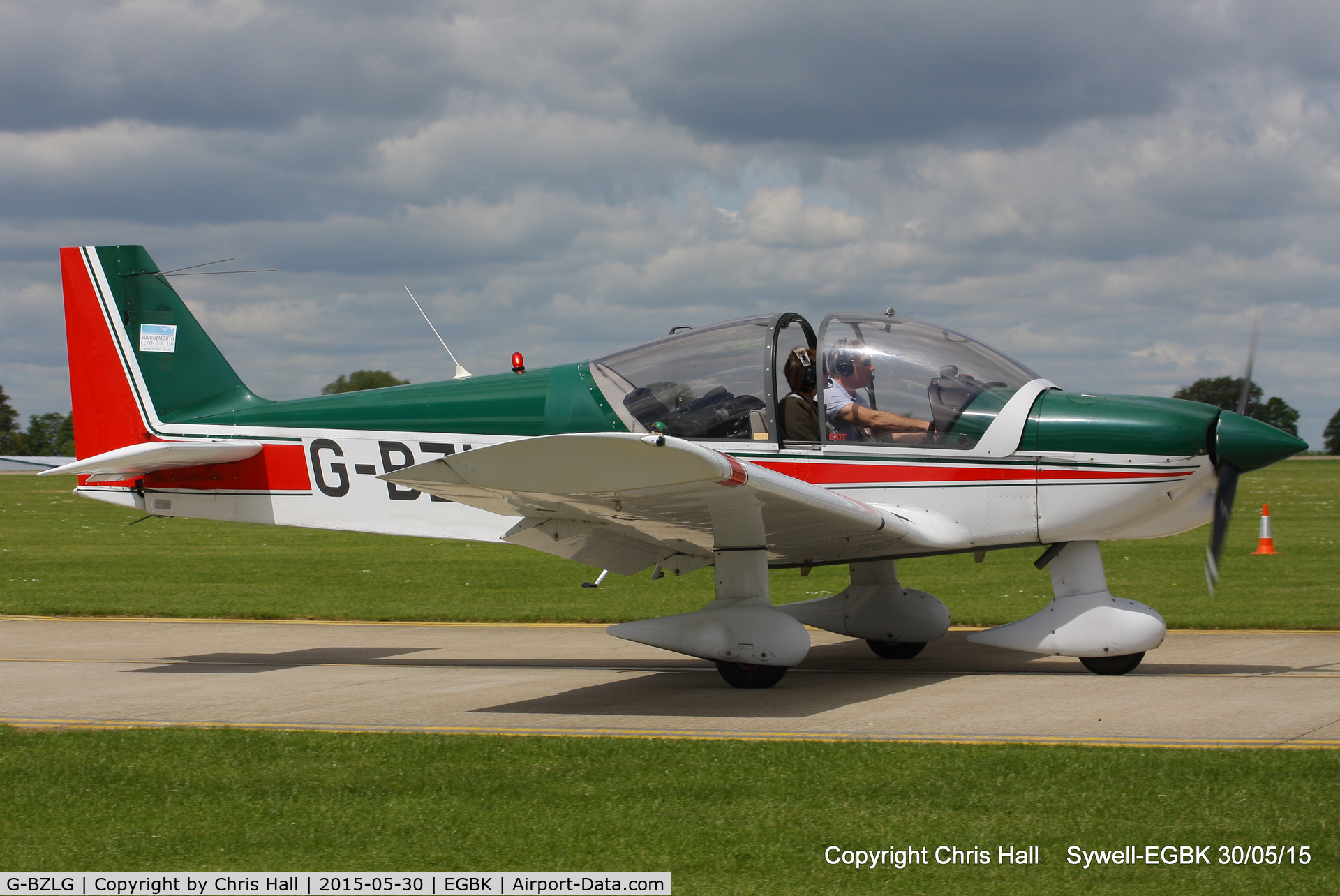 G-BZLG, 2000 Robin HR-200-120B C/N 353, at Aeroexpo 2015