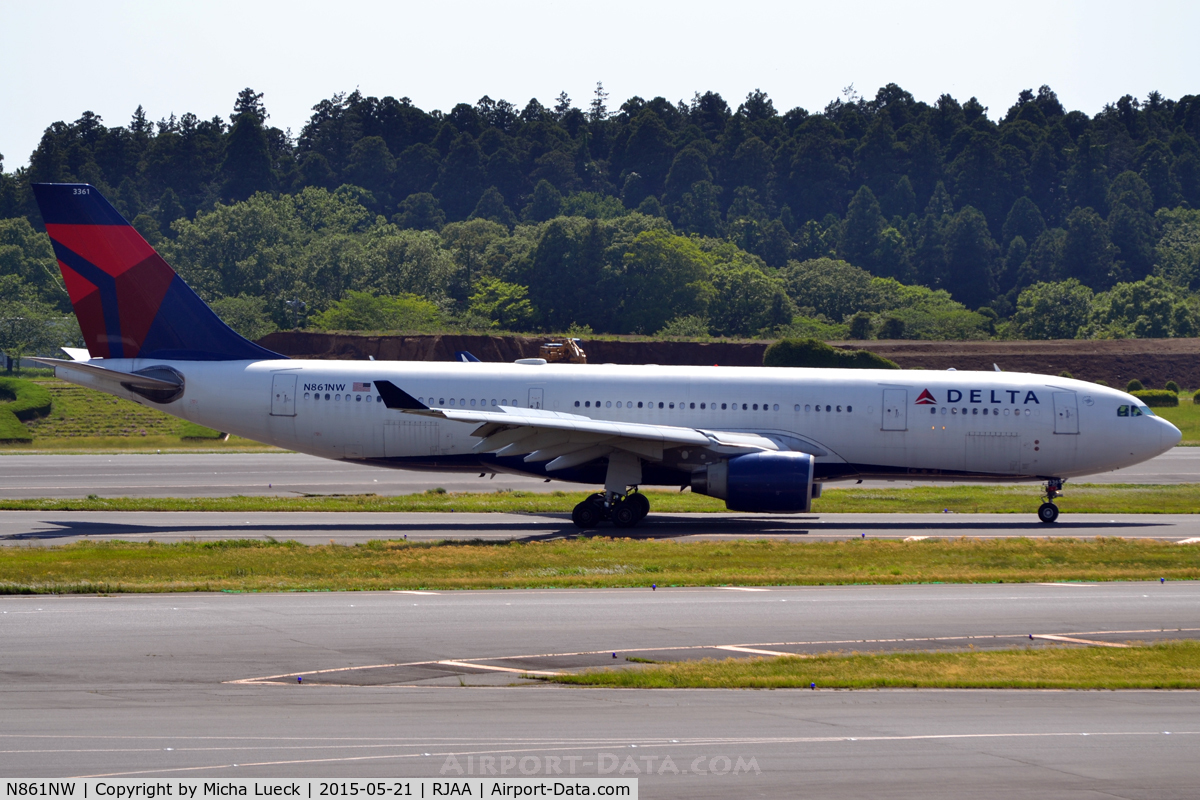N861NW, 2006 Airbus A330-223 C/N 0796, At Narita