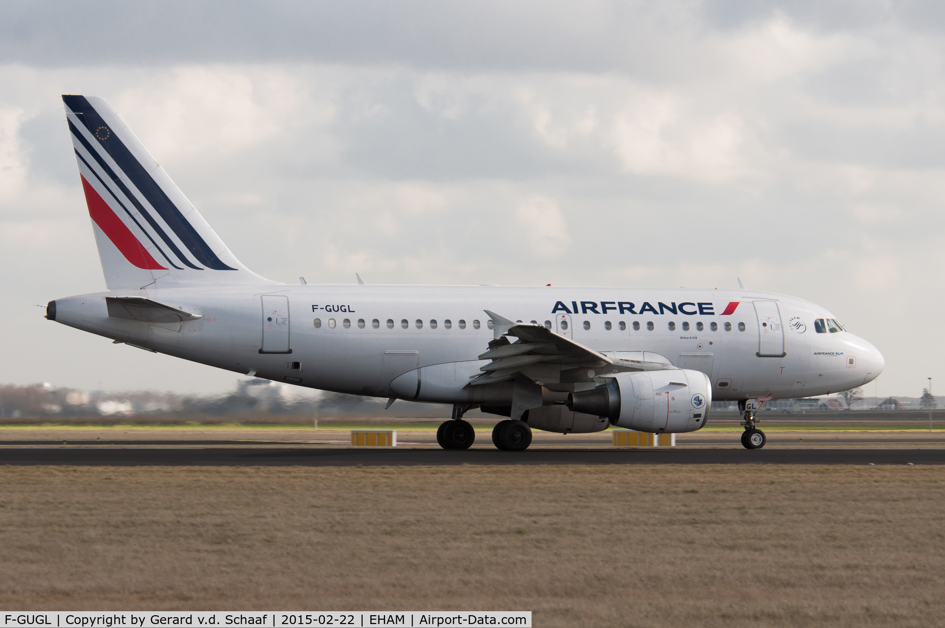 F-GUGL, 2006 Airbus A318-111 C/N 2686, Schiphol, February 2015