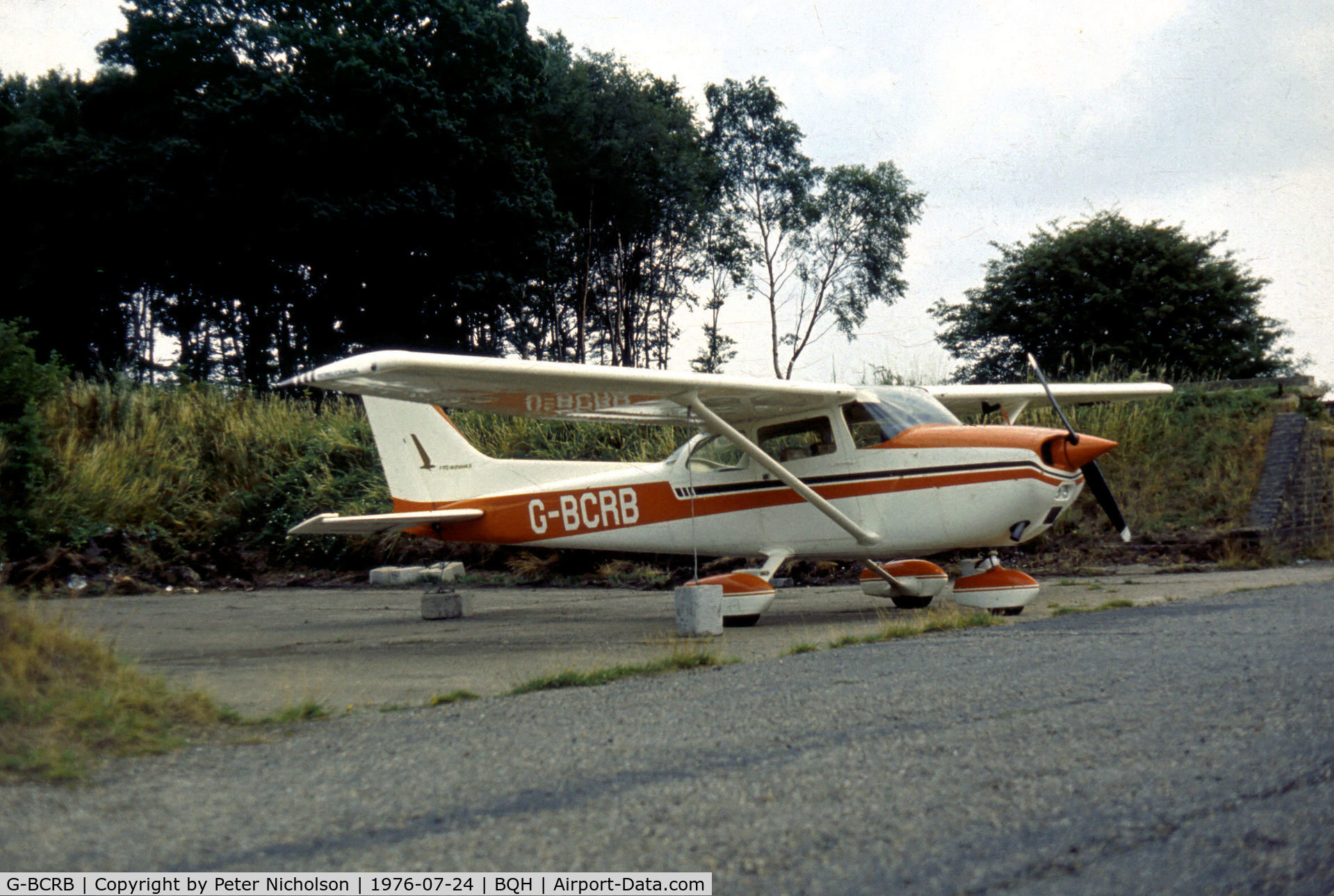 G-BCRB, 1974 Reims F172M Skyhawk Skyhawk C/N 1259, Reims F.172M Skyhawk resident at Biggin Hill as seen there in the Summer of 1976.