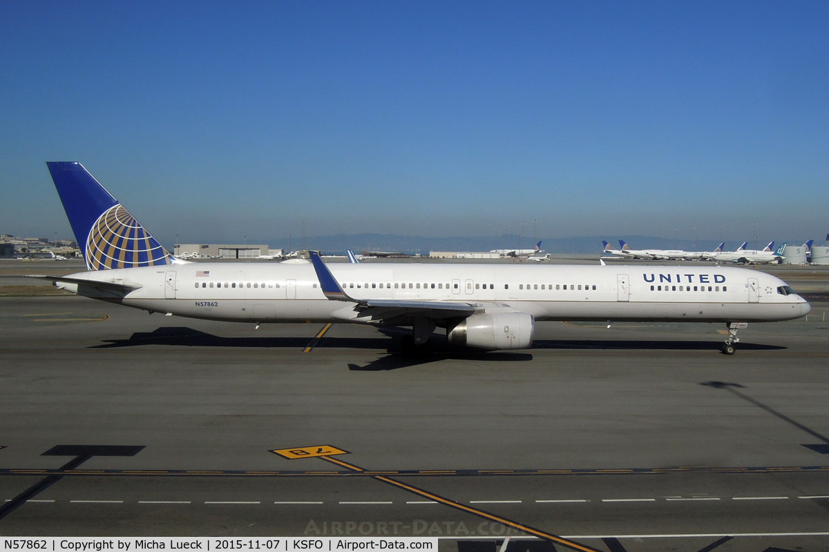 N57862, 2001 Boeing 757-33N C/N 32586, At San Francisco