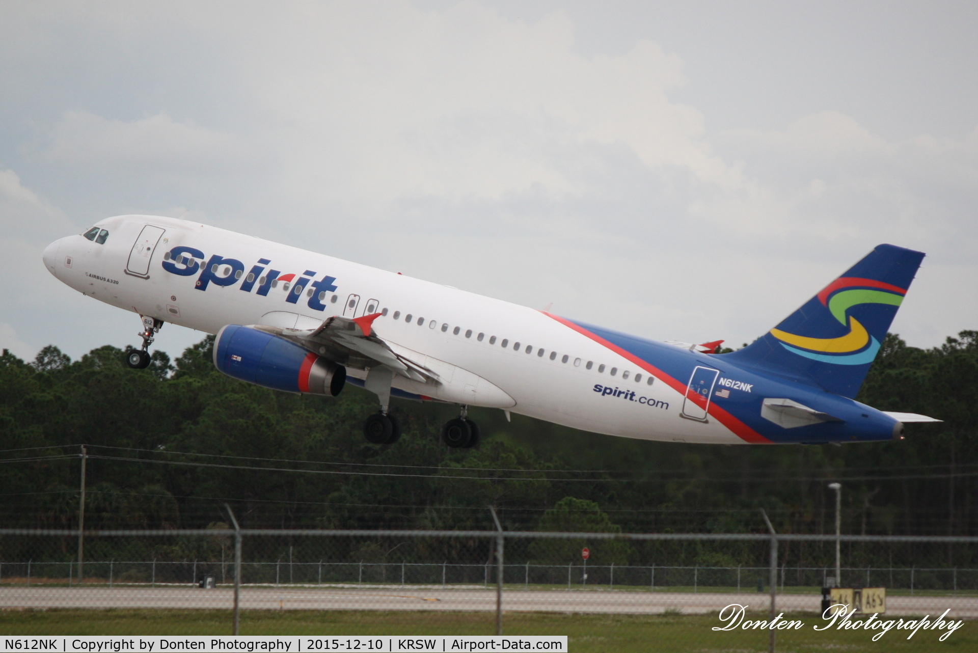 N612NK, 2012 Airbus A320-232 C/N 5029, Spirit Flight 220 (N612NK) departs Southwest Florida International Airport enroute to Chicago-O'Hare International Airport