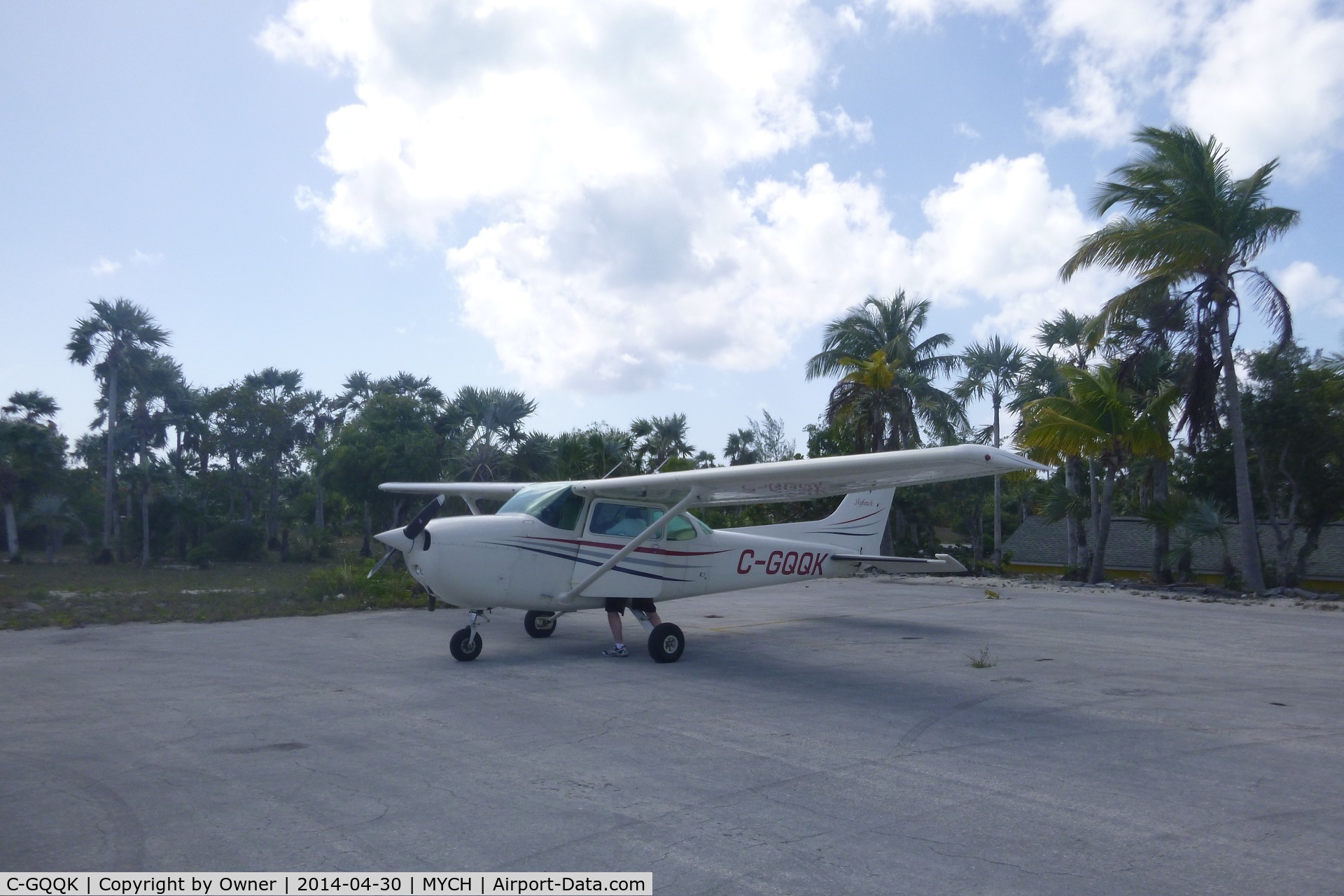 C-GQQK, 1979 Cessna 172N Skyhawk C/N 17272829, C-GQQK in the Bahamas
