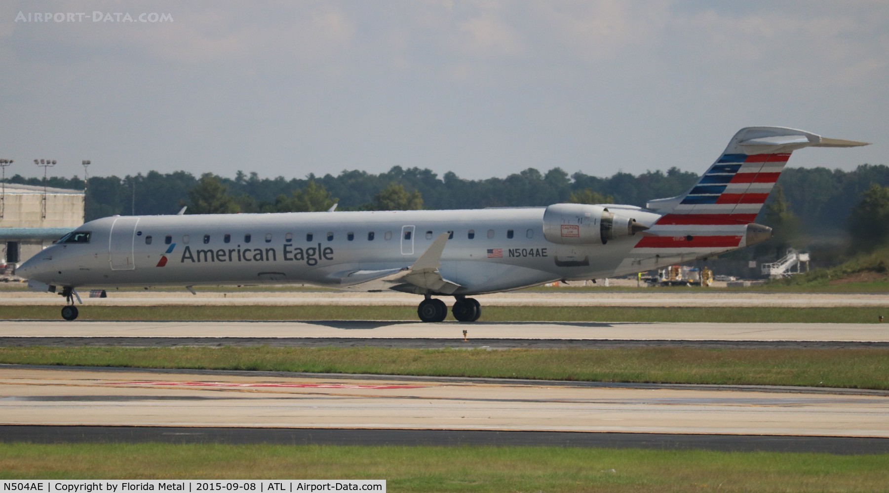 N504AE, Bombardier CRJ-701 (CL-600-2C10) Regional Jet C/N 10044, American Eagle