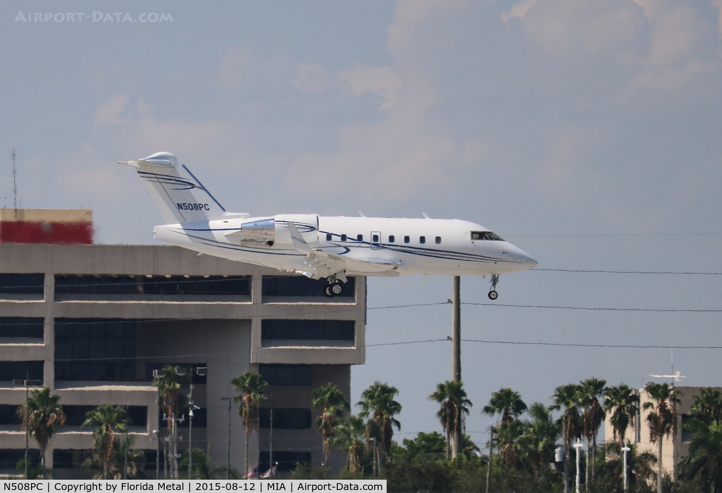 N508PC, 2003 Bombardier Challenger 604 (CL-600-2B16) C/N 5558, Challenger 604