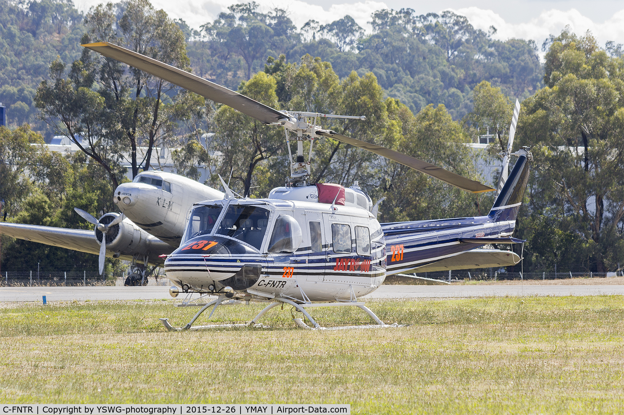C-FNTR, 1978 Bell 205A-1 C/N 30297, Great Slave Helicopters (C-FNTR) Bell 205B, operated by Jayrow Helicopters as Helitack 237, at Albury Airport