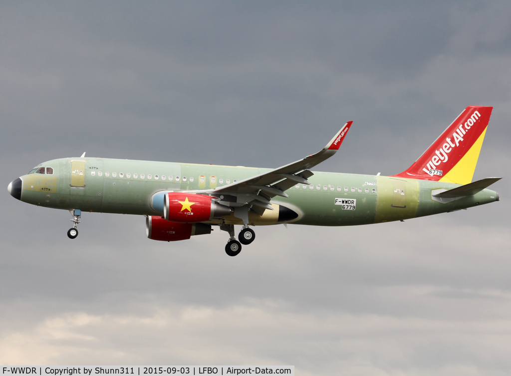 F-WWDR, 2015 Airbus A320-214 C/N 6779, C/n 6779 - For Vietjet Air