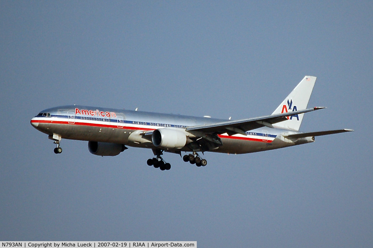 N793AN, 2000 Boeing 777-223 C/N 30255, At Narita