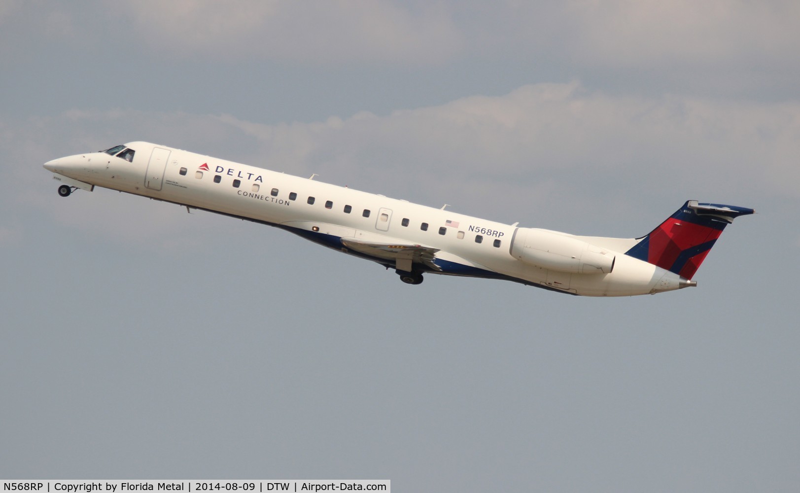 N568RP, 2004 Embraer EMB-145LR C/N 145800, Delta Connection