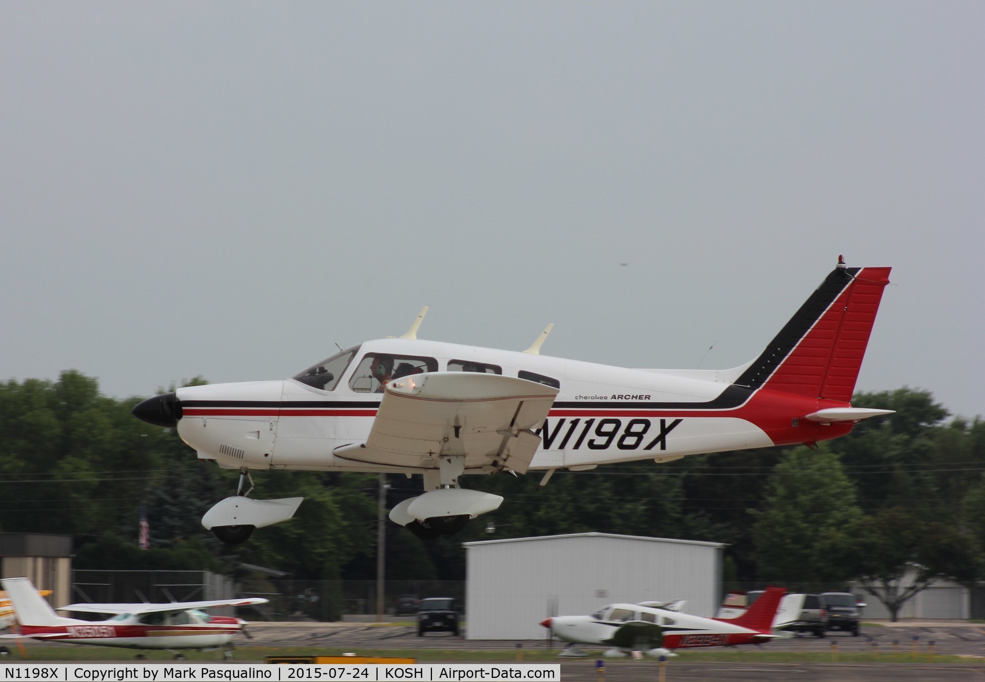 N1198X, 1975 Piper PA-28-180 Cherokee C/N 28-7505223, Piper PA-28-180
