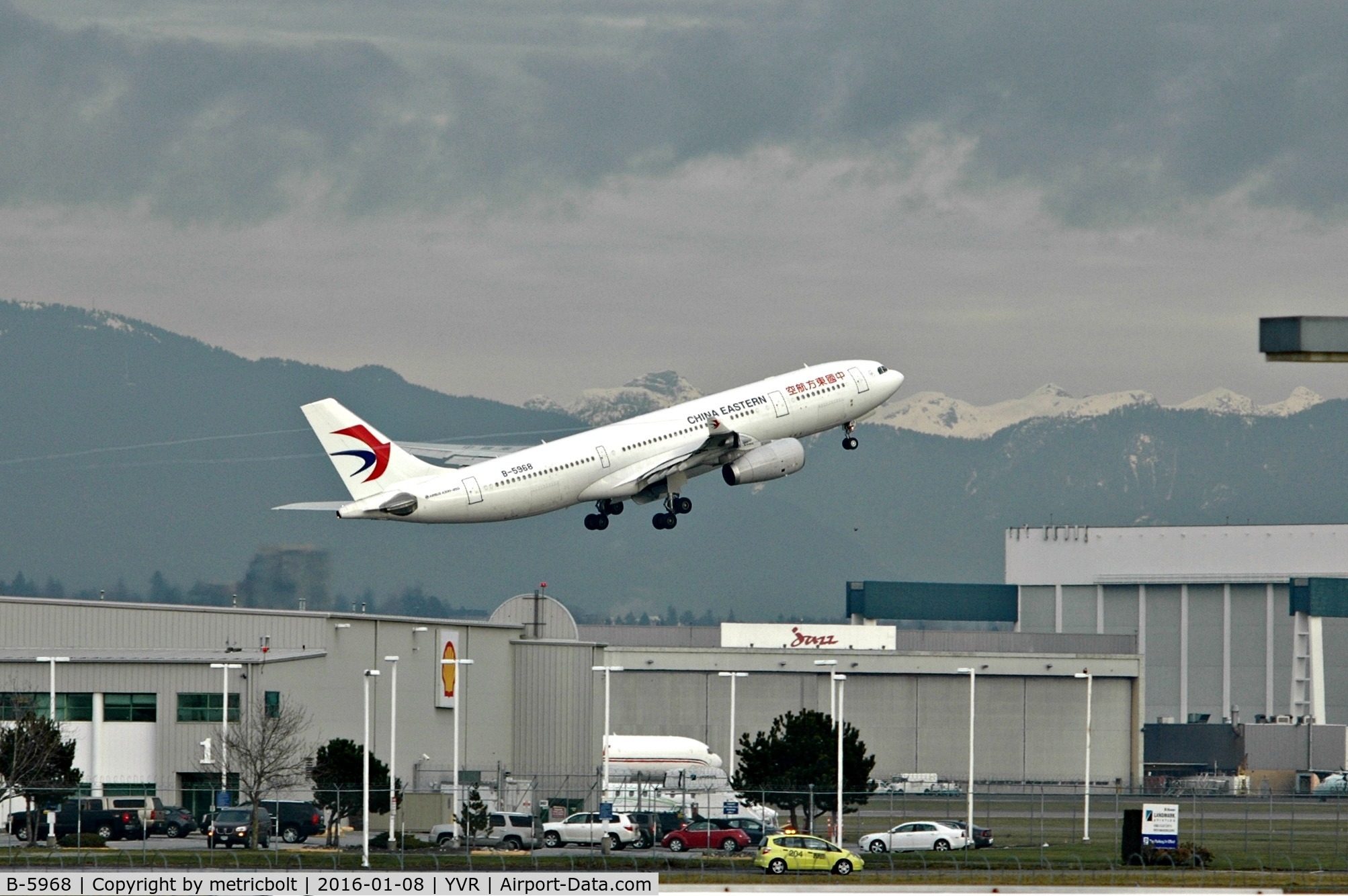 B-5968, 2015 Airbus A330-243 C/N 1603, On the way to Shanghai