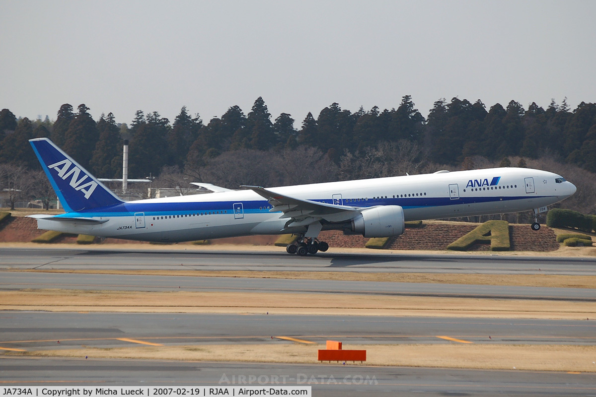 JA734A, 2006 Boeing 777-381/ER C/N 32649, At Narita
