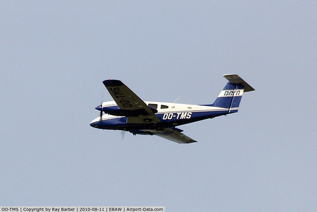 OO-TMS, 2008 Piper PA-44-180 Seminole C/N 4496268, Piper PA-44-180 Seminole [4496268] (BAFA) Antwerp-Deurne~OO 11/08/2010