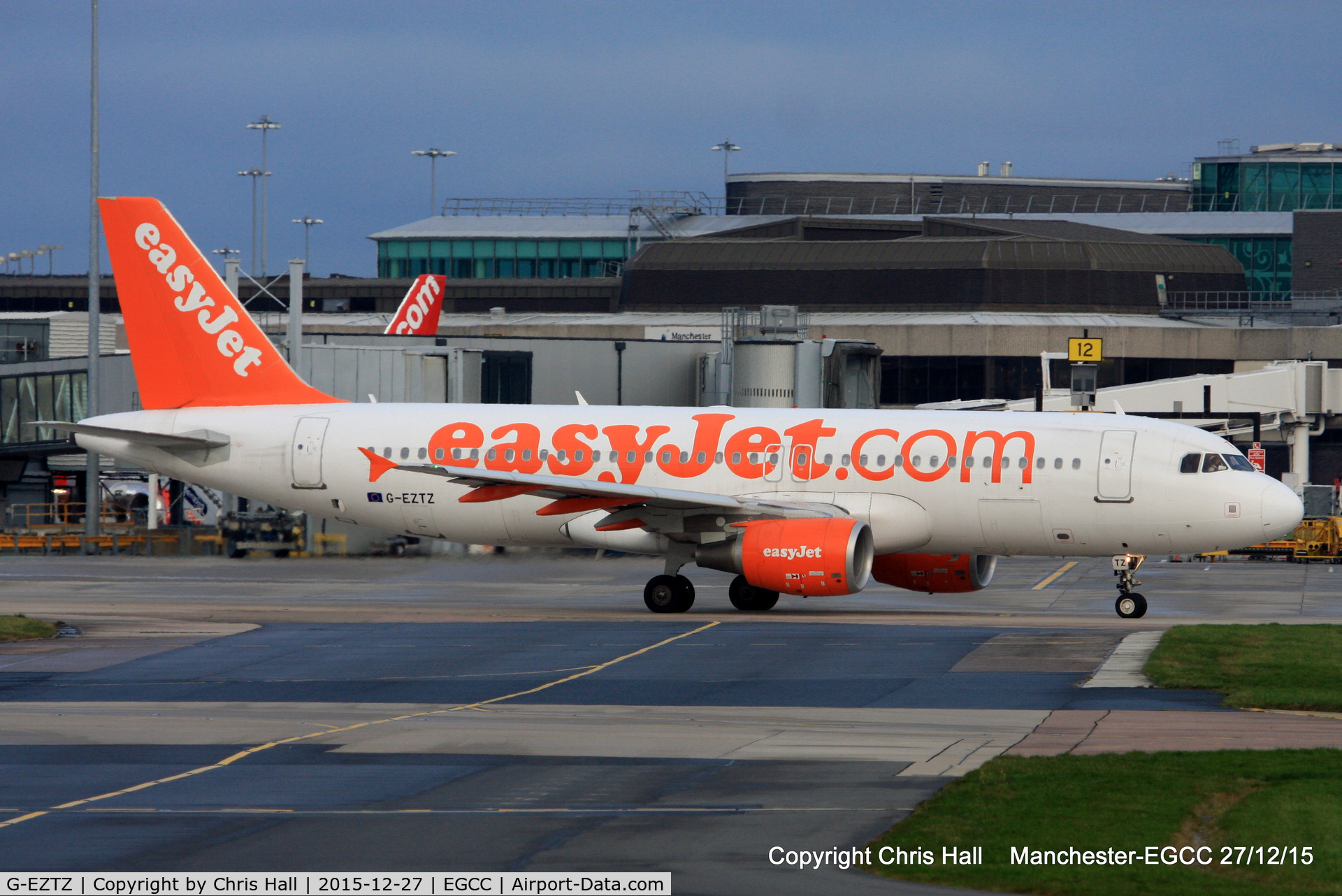 G-EZTZ, 2010 Airbus A320-214 C/N 4556, easyJet