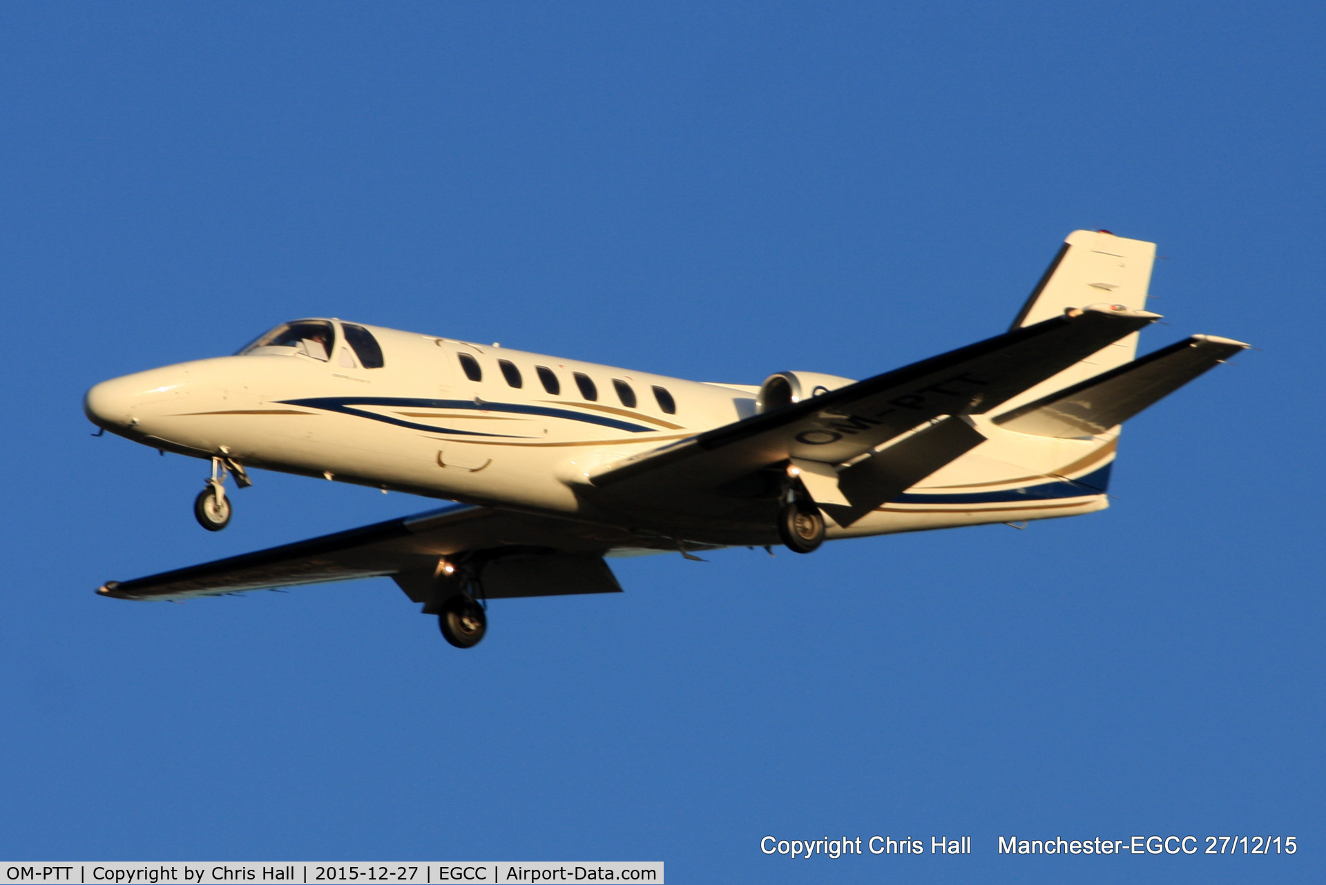 OM-PTT, 1982 Cessna 550 Citation II C/N 550-0324, on finals for RW23R at Manchester