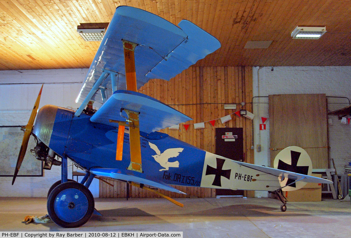 PH-EBF, Fokker Dr.1 Triplane Replica C/N 155-17, Fokker Dr.1 (replica) [102] Balen-Keiheuvel~OO 12/08/2010