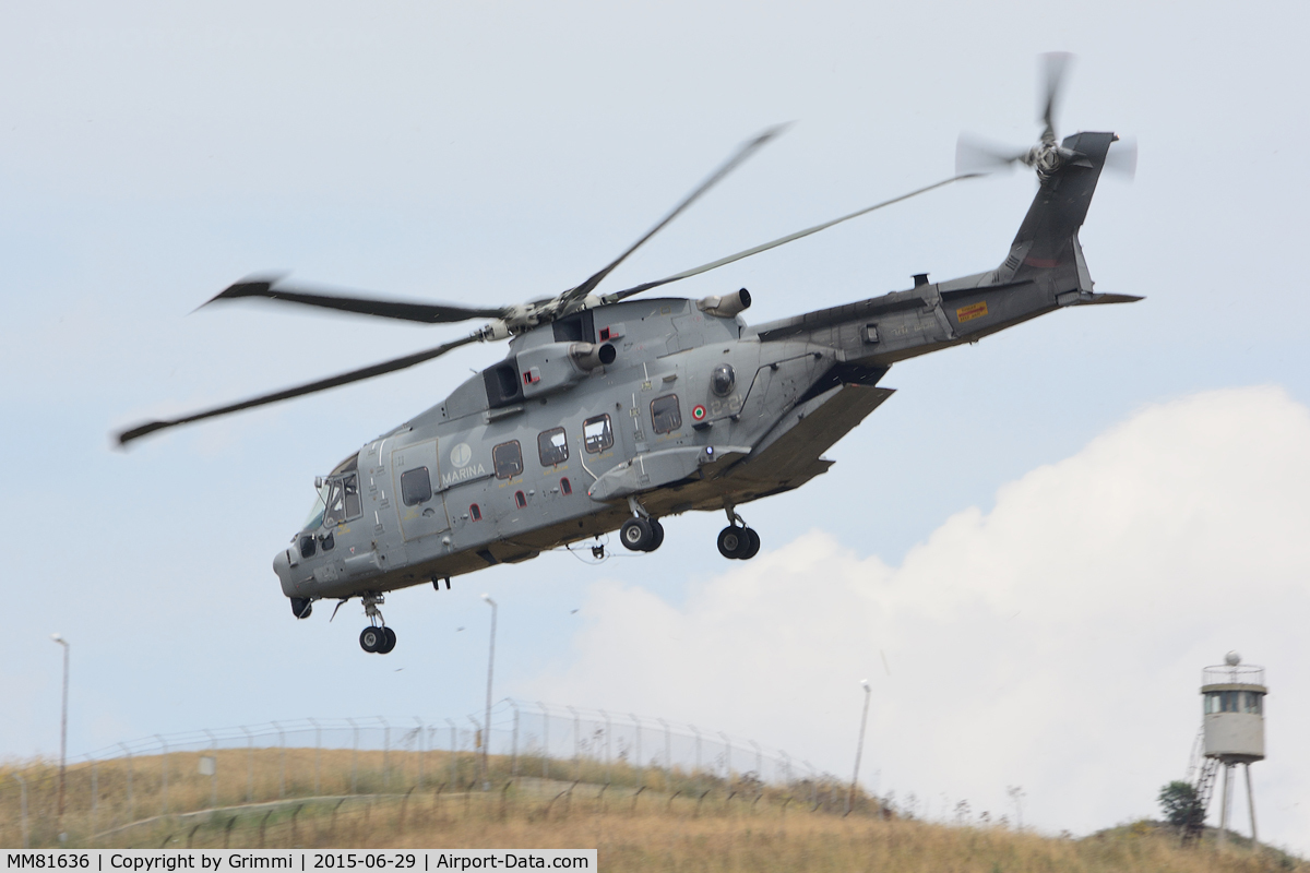 MM81636, AgustaWestland EH-101 Mk410 C/N 410009, Marina Militare Italiana participant due exercise ITALIAN BLADE 2015, vacating the landing zone. Called UH-101A in italian duty.