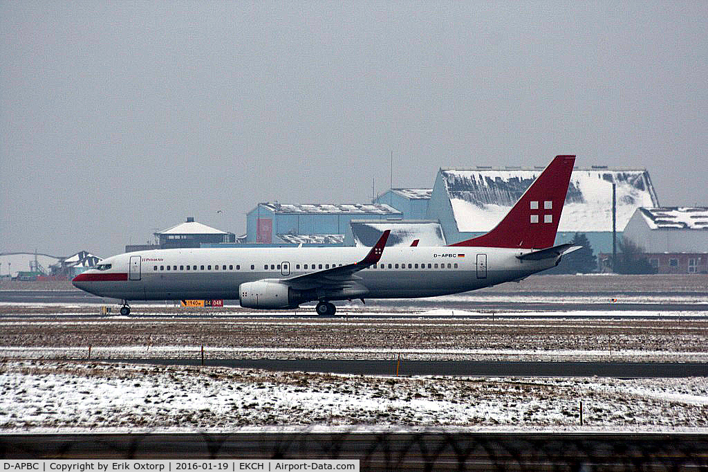 D-APBC, 2004 Boeing 737-8BK C/N 33016, D-APBC just arrived as SK902 from EWR.
