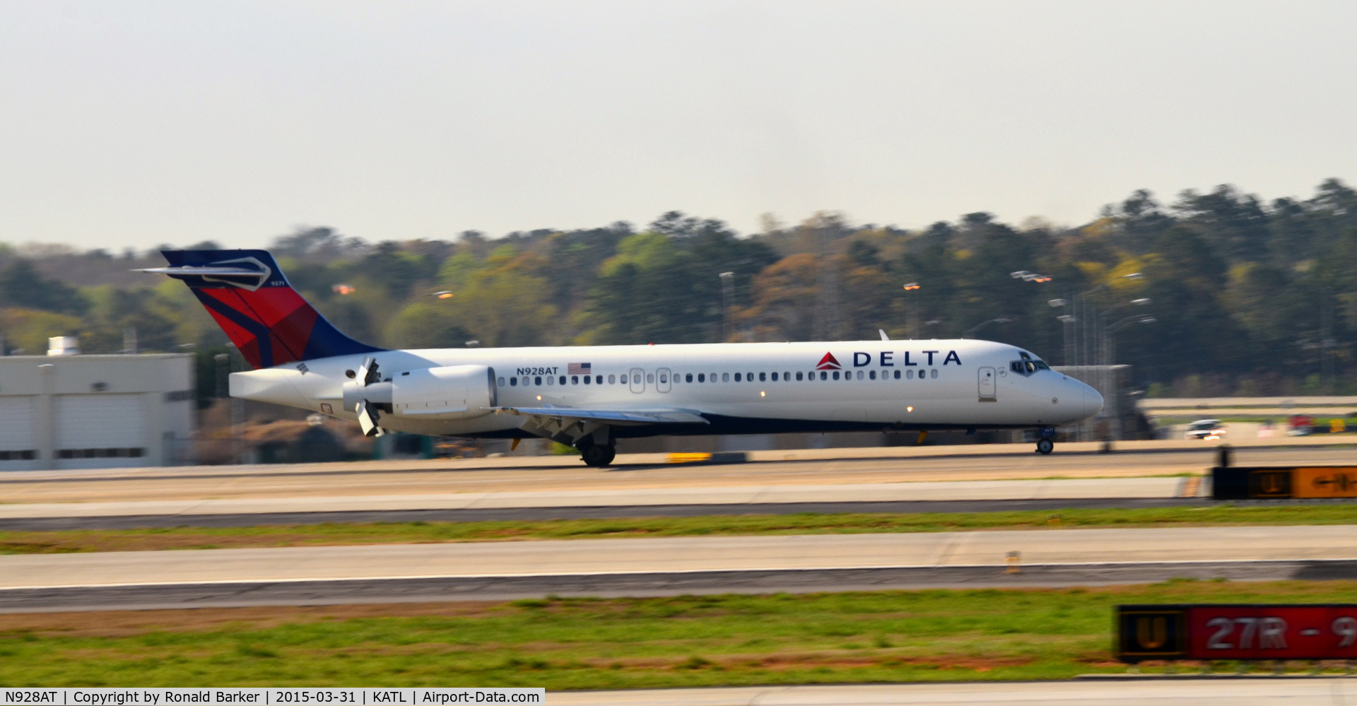 N928AT, 2000 Boeing 717-200 C/N 55076, Landing Atlanta