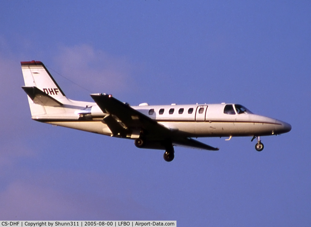 CS-DHF, 2002 Cessna 550 Citation C/N 550-1025, Landing rwy 14R