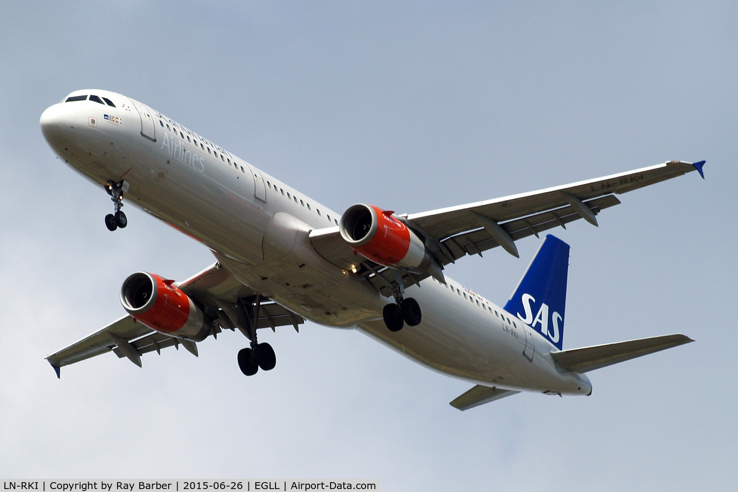 LN-RKI, 2002 Airbus A321-232 C/N 1817, Airbus A321-231 [1817] (SAS Scandinavian Airlines) Home~G 26/06/2015. On approach 27R.