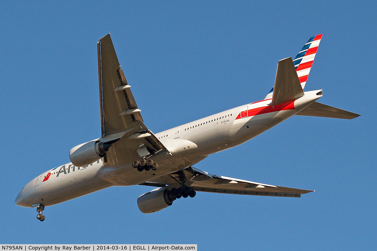 N795AN, 2000 Boeing 777-223 C/N 30257, Boeing 777-223ER [30257] (American Airlines) Home~G 16/03/2014. On approach 27R.