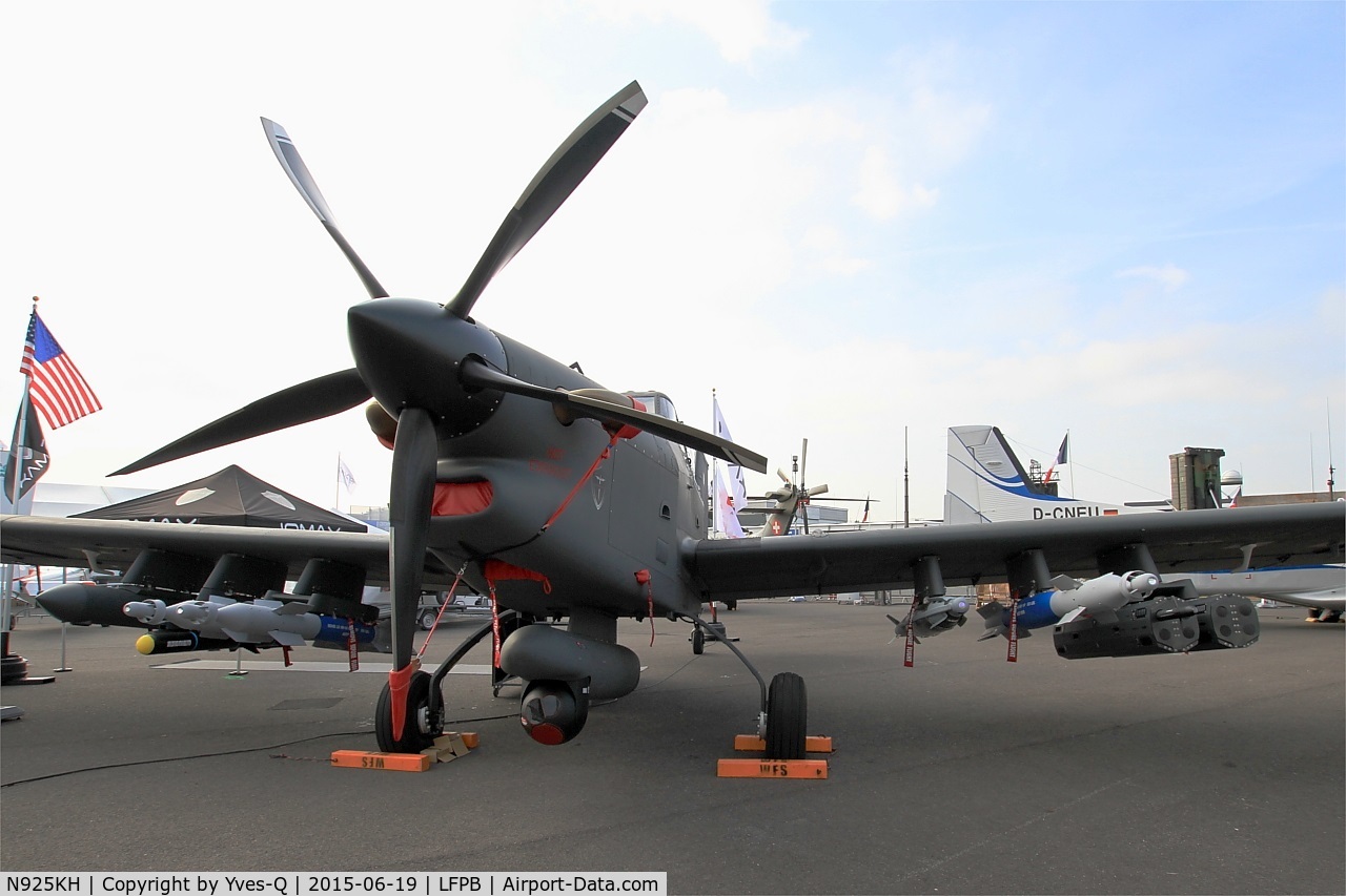 N925KH, 2014 Thrush Aircraft Inc S2R-T660 C/N T660XP-131DC, Thrush Aircraft Inc S2R-T660, Static display, Paris-Le Bourget airport (LFPB-LBG) Air show 2015