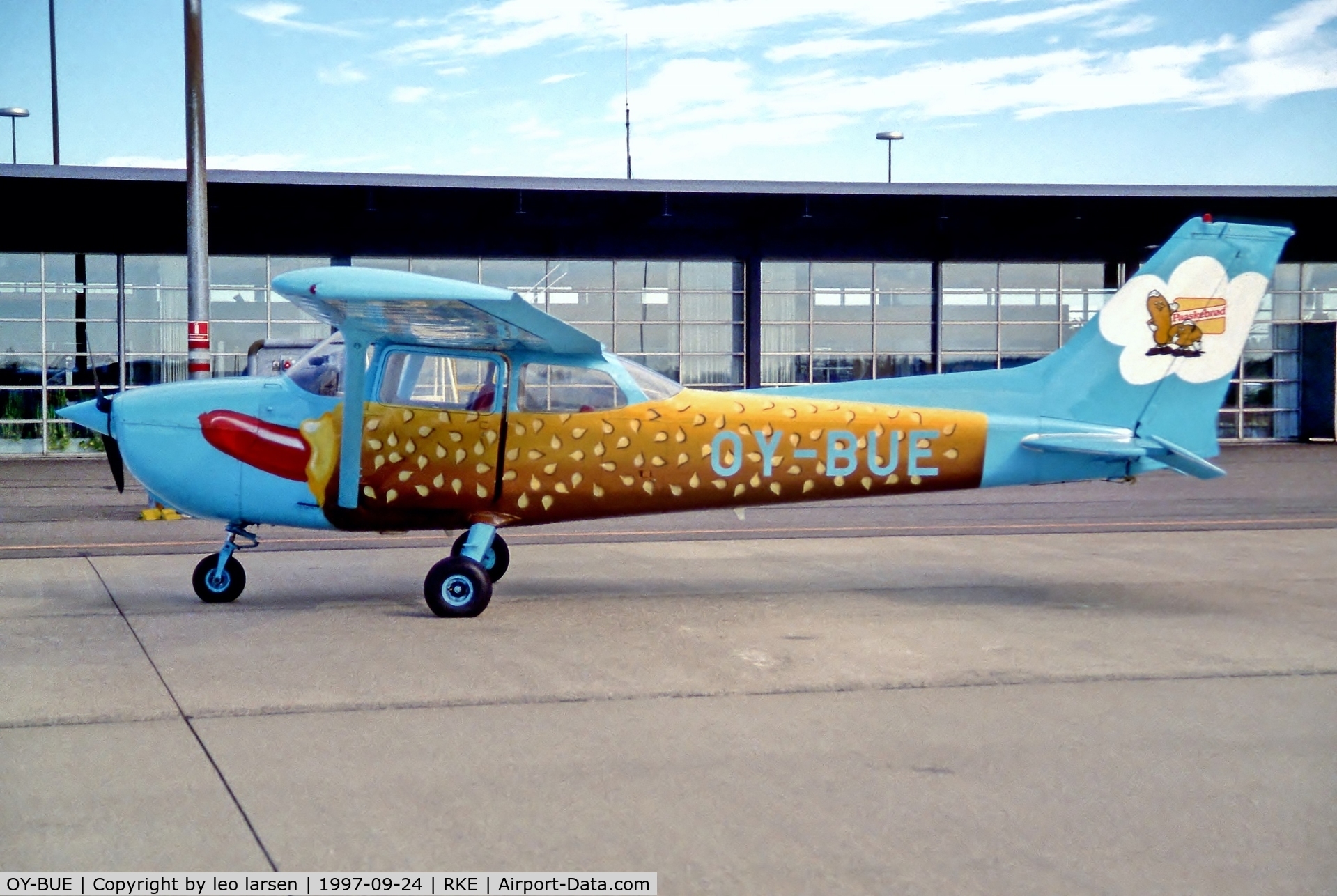 OY-BUE, 1976 Reims F172M Skyhawk Skyhawk C/N 1446, Roskilde 24.9.97