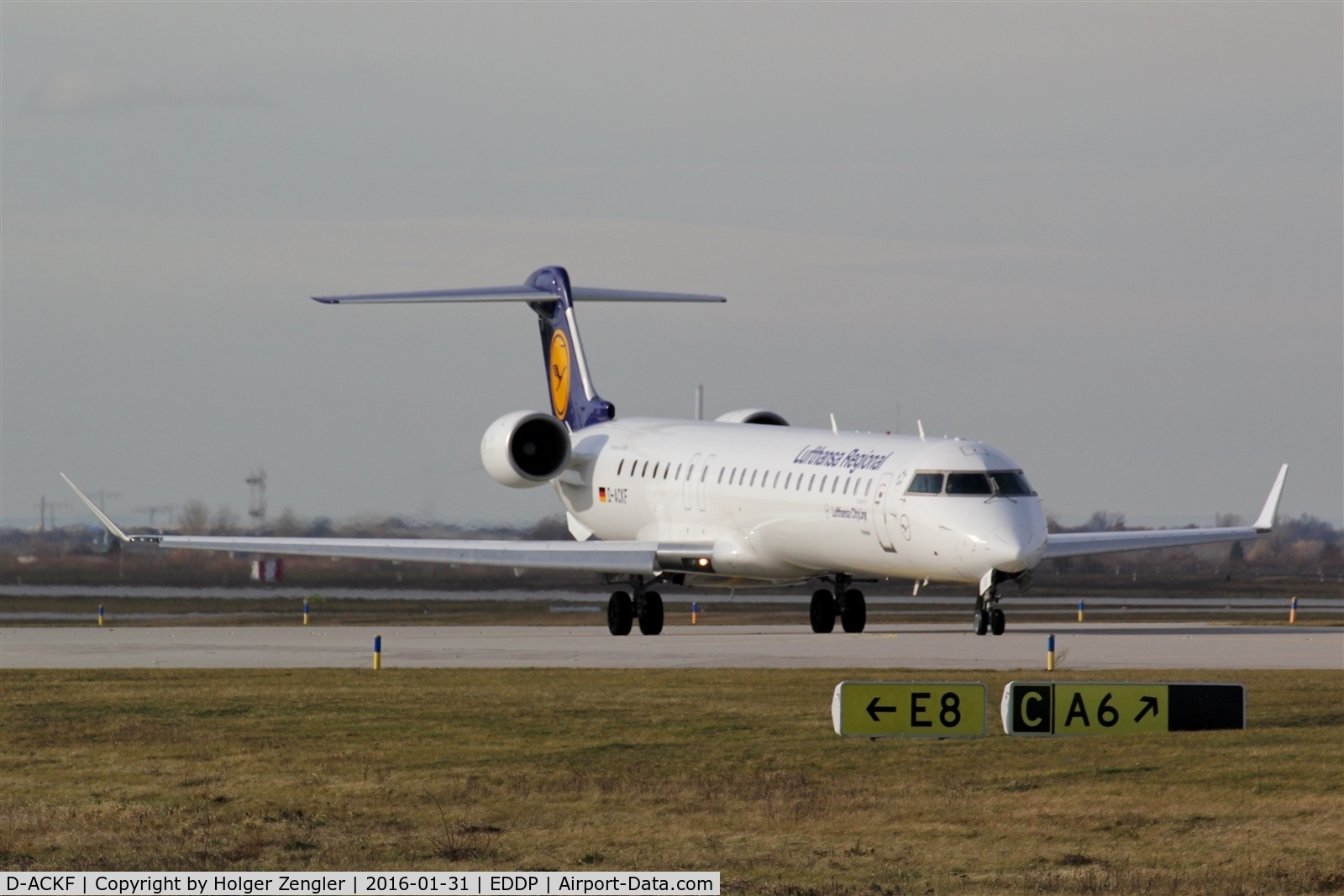 D-ACKF, 2006 Bombardier CRJ-900LR (CL-600-2D24) C/N 15083, On taxi to departure to MUC...
