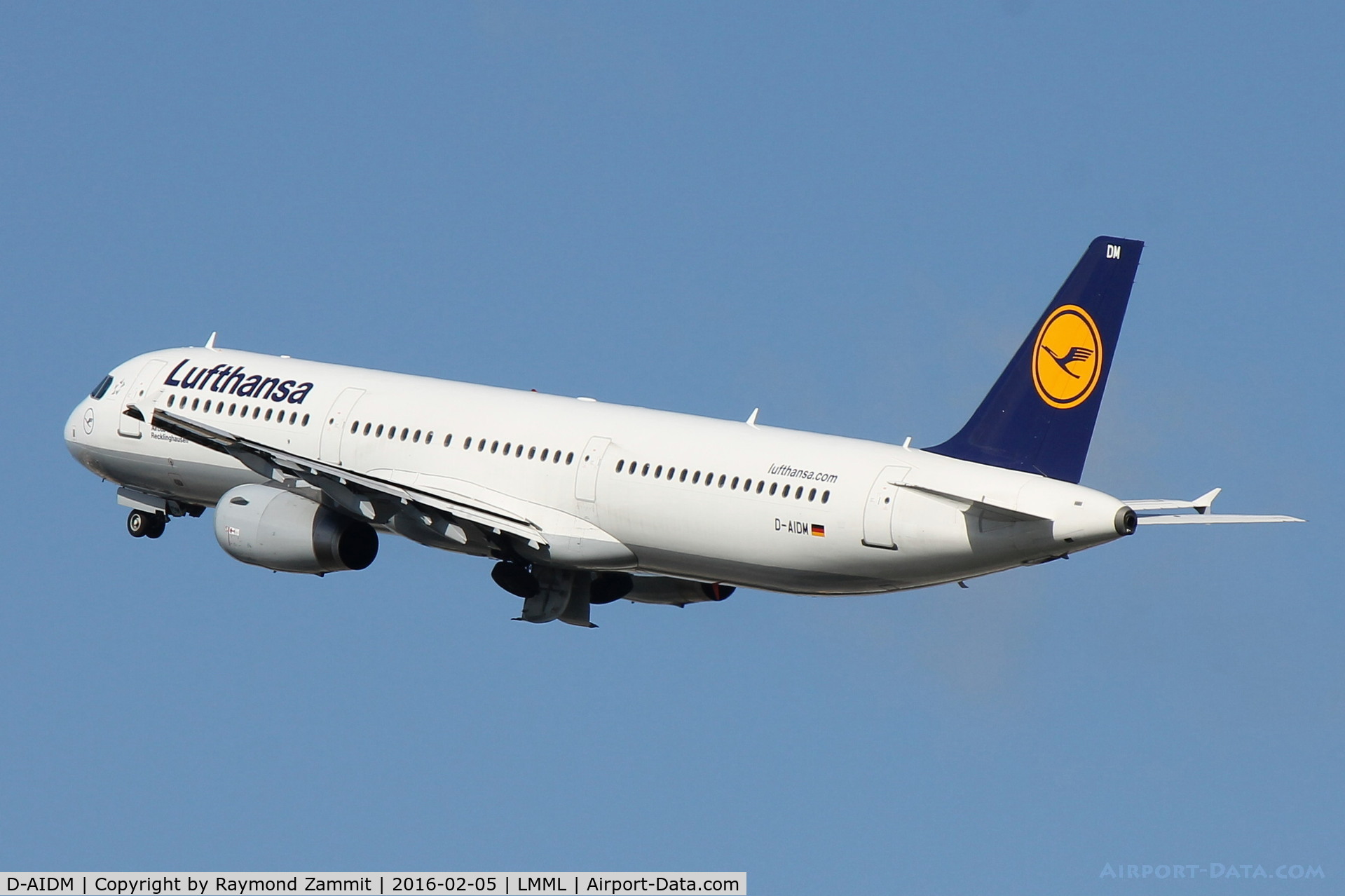 D-AIDM, 2011 Airbus A321-231 C/N 4916, A321 D-AIDM Lufthansa