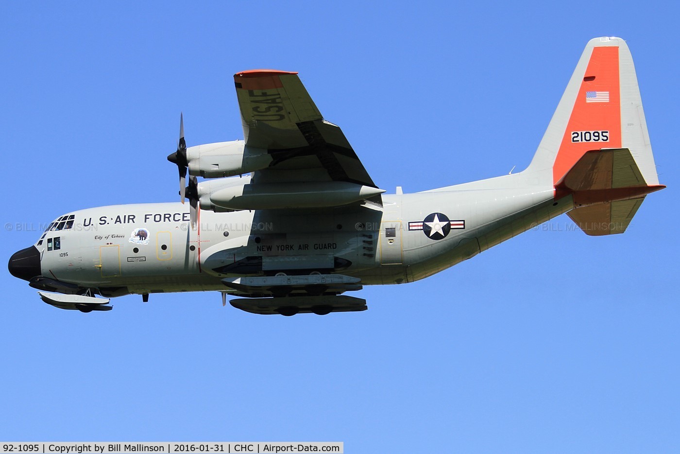 92-1095, 1992 Lockheed LC-130H Hercules C/N 382-5405, FINALS TO 02