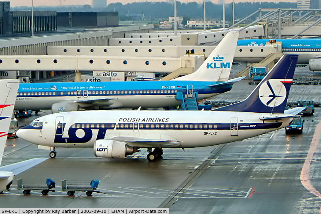 SP-LKC, 1992 Boeing 737-55D C/N 27418, Boeing 737-55D [27418] (LOT Polish Airlines) Amsterdam-Schiphol~PH 10/09/2003