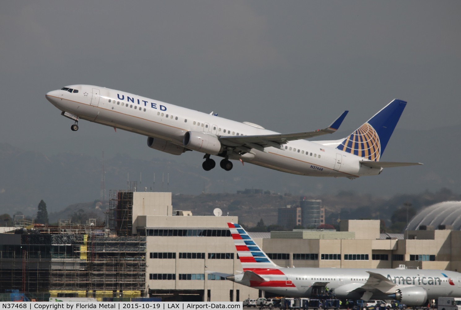 N37468, 2013 Boeing 737-924/ER C/N 32836, United