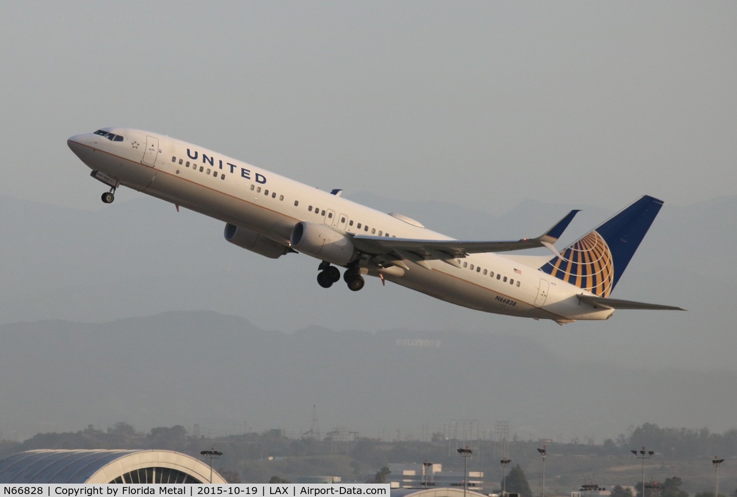 N66828, 2014 Boeing 737-924/ER C/N 44580, United