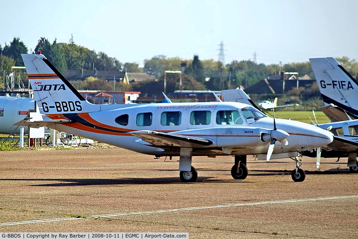 G-BBDS, 1973 Piper PA-31-310 Turbo Navajo Navajo C/N 31-7300956, Piper PA-31-310 Turbo Navajo B [31-7300956] (Air Jota) Southend~G 11/10/2008