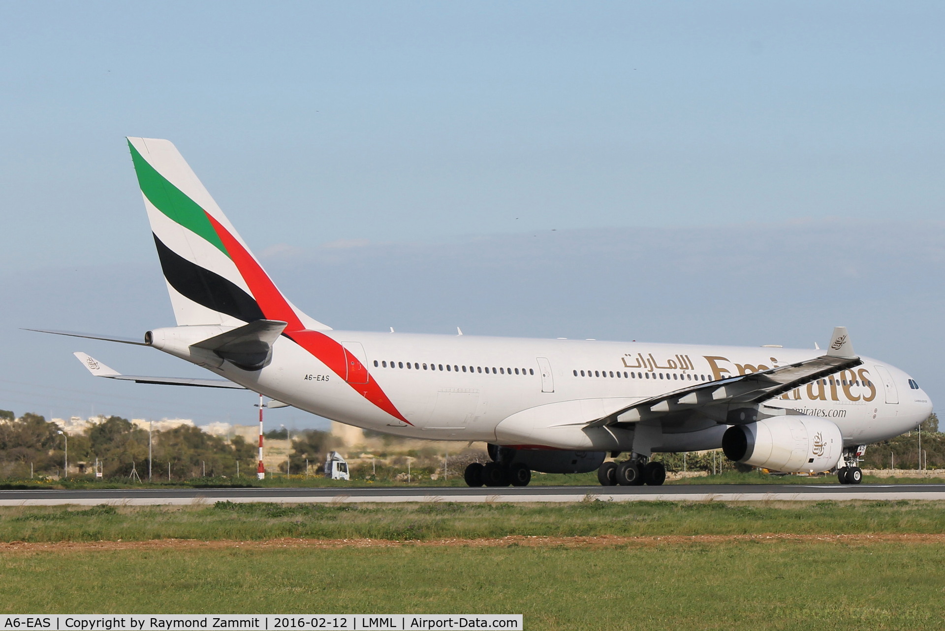 A6-EAS, 2003 Airbus A330-243 C/N 455, A330 A6-EAS Emirates Airlines