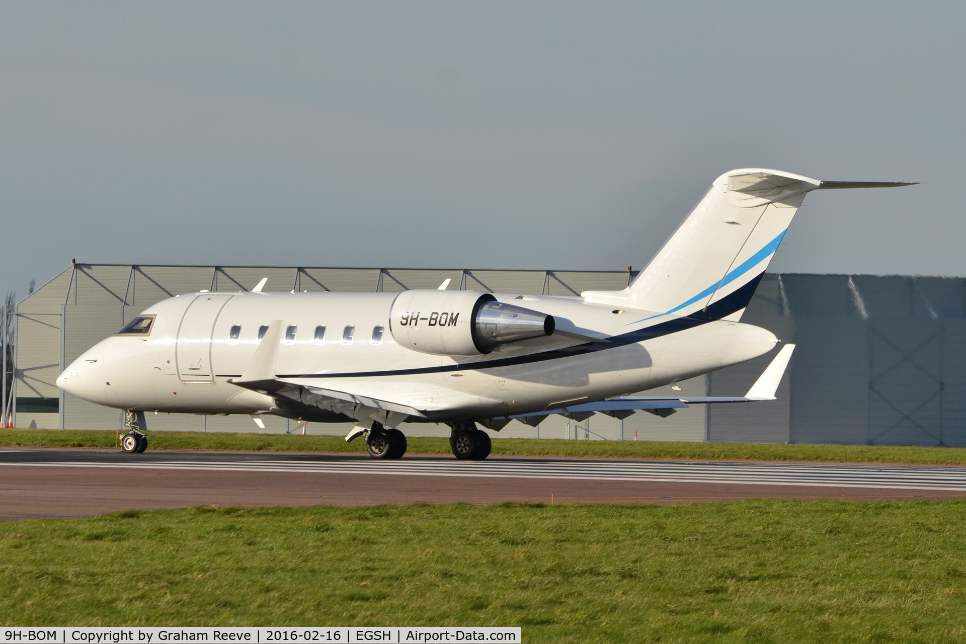 9H-BOM, 2009 Bombardier Challenger 605 (CL-600-2B16) C/N 5785, Departing from Norwich