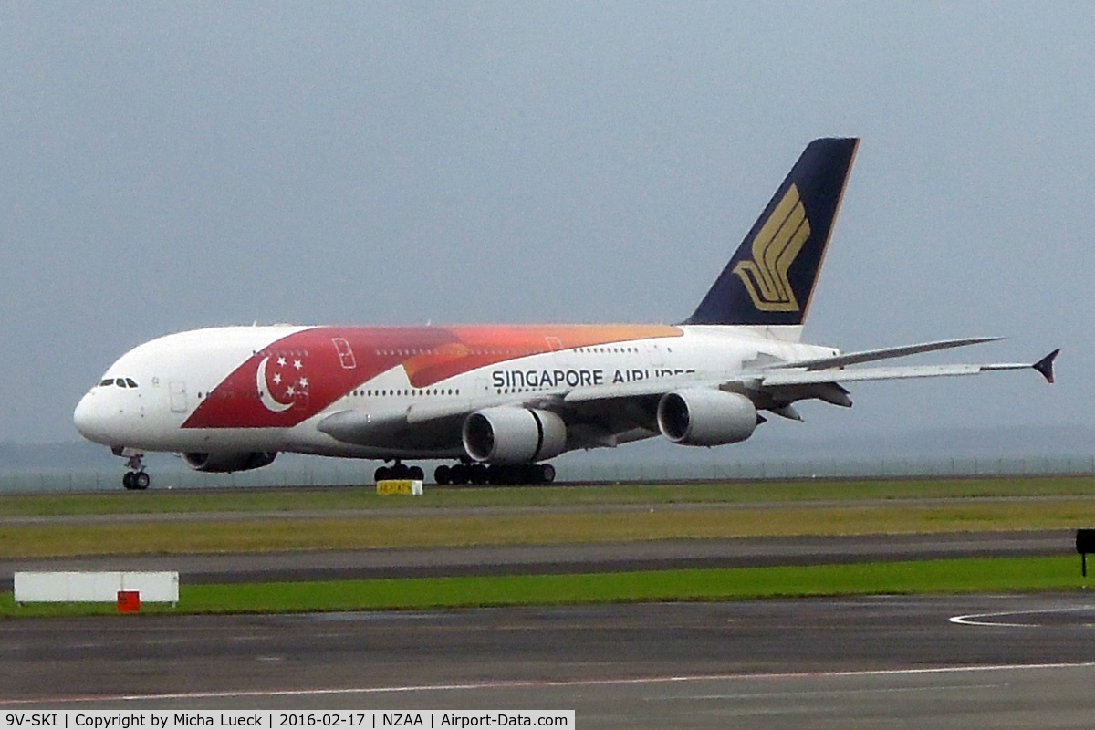 9V-SKI, 2009 Airbus A380-841 C/N 034, At Auckland