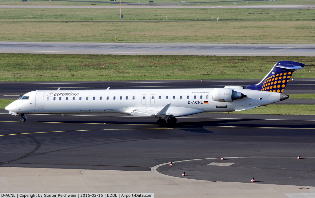 D-ACNL, 2010 Bombardier CRJ-900 NG (CL-600-2D24) C/N 15252, Taxiing