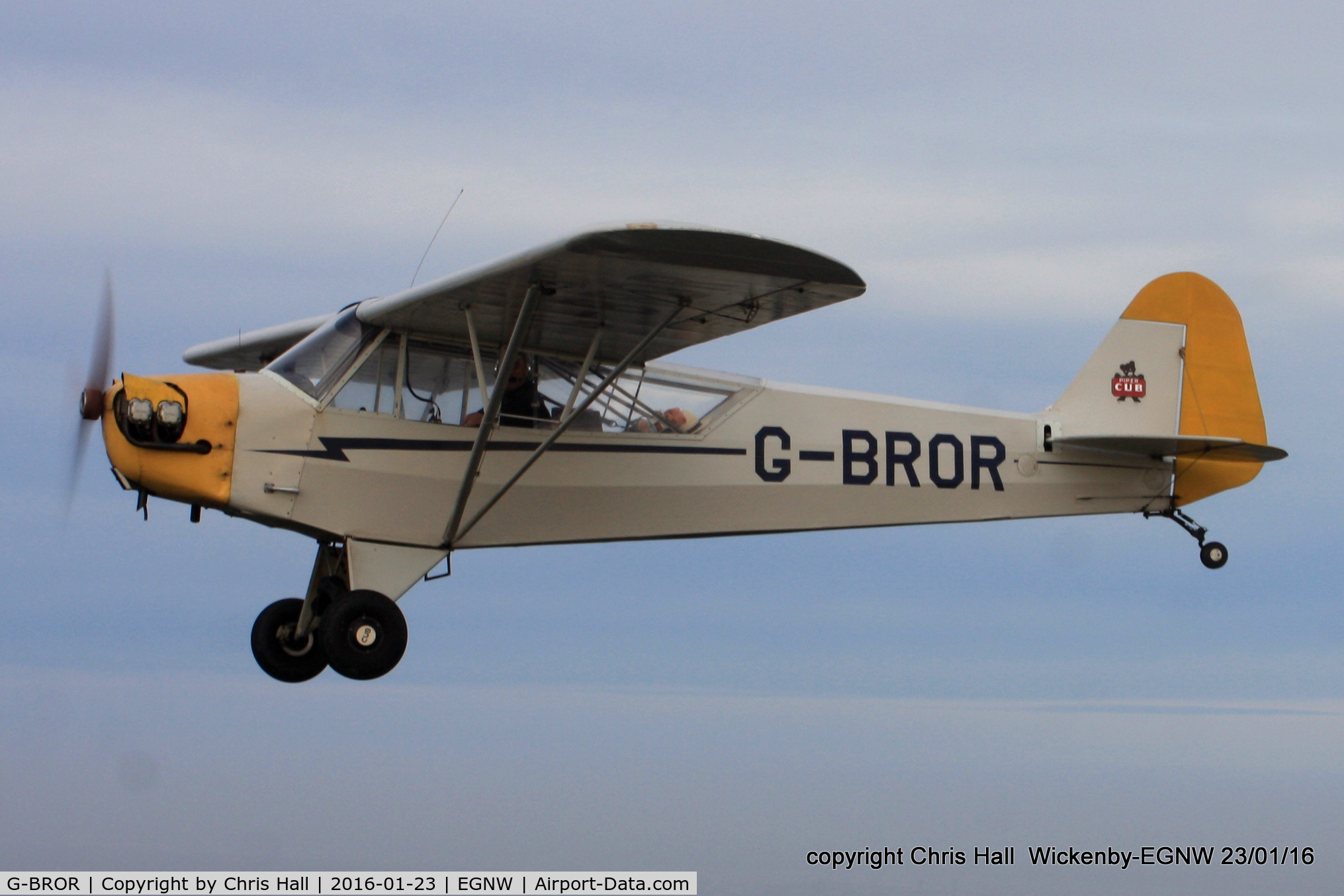 G-BROR, 1943 Piper L-4H Grasshopper (J3C-65D) C/N 10885, over Wickenby