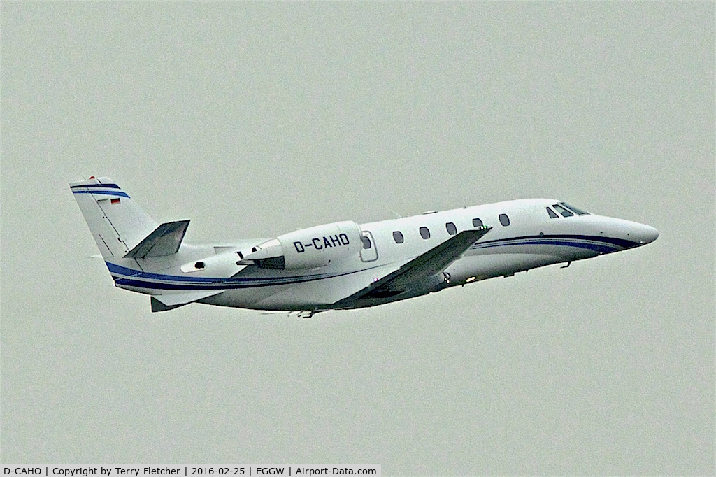 D-CAHO, 2014 Cessna 560 Citation Excel XLS+ C/N 560-6165, 2014 Cessna 560XL Citation Excel, c/n: 560-6165 climbs into the grey skies over Luton