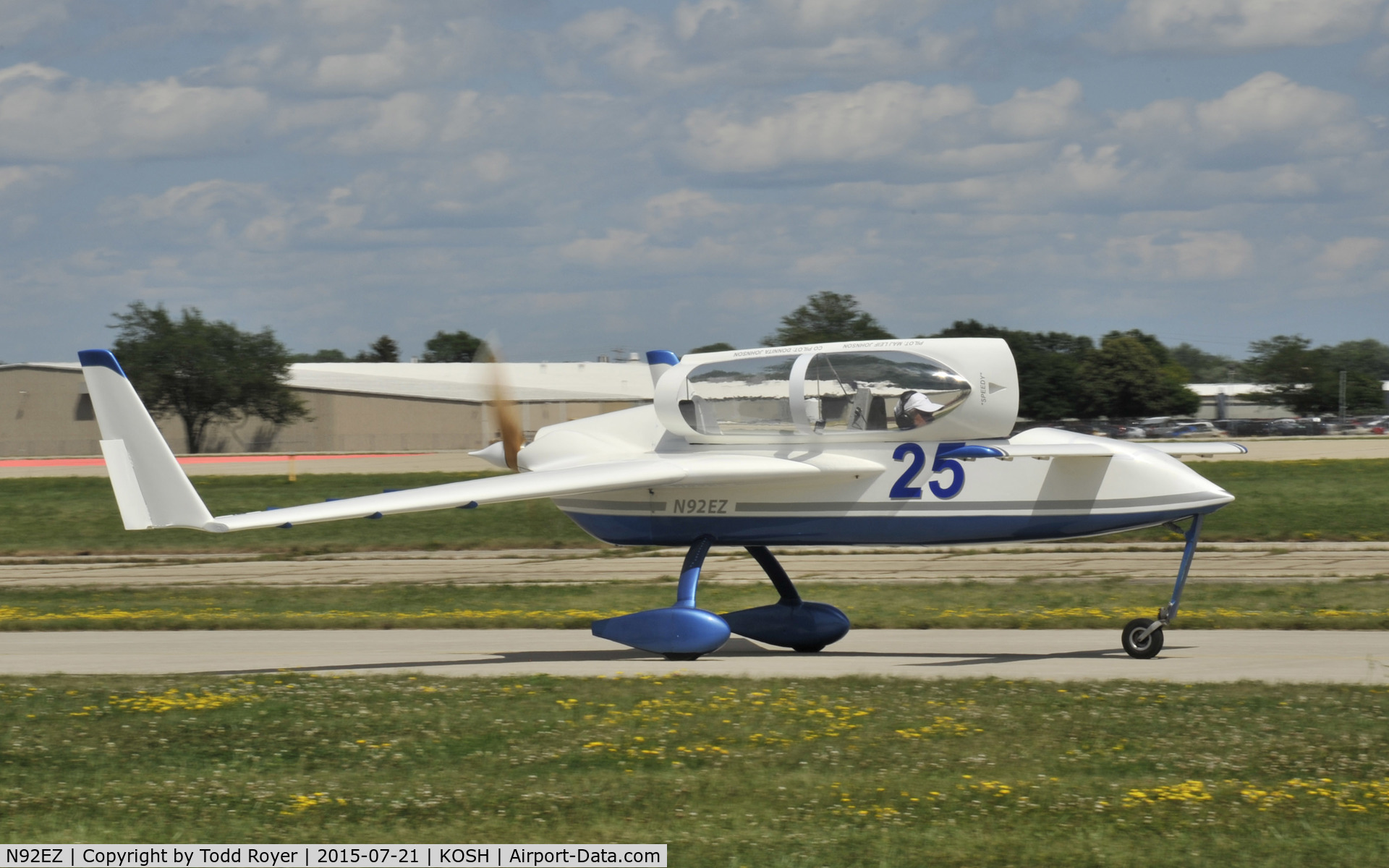 N92EZ, 1983 Rutan VariEze C/N 2052, Airventure 2015