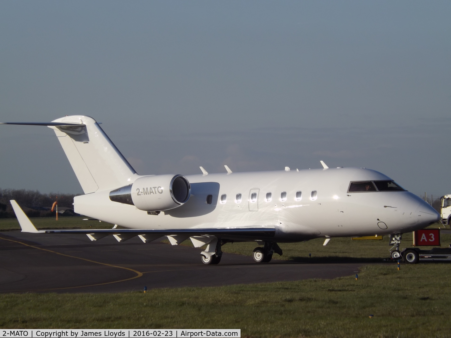 2-MATO, 1992 Bombardier Challenger 601-3A (CL-600-2B16) C/N 5114, Just came back after a power run at Oxford Airport.